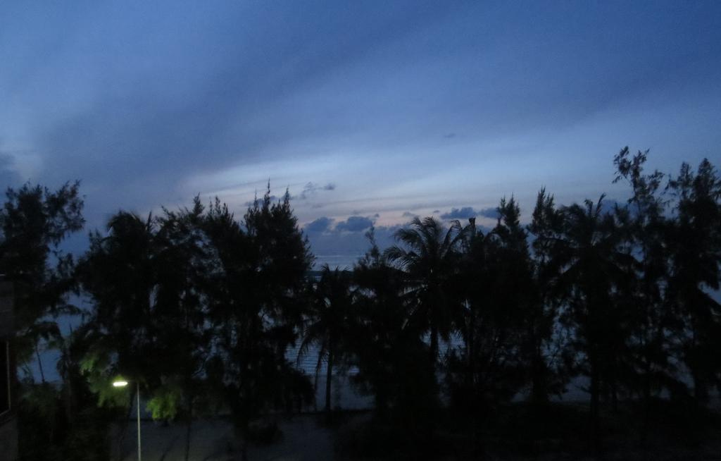 Coral Queen Inn Hulhumale Exterior photo